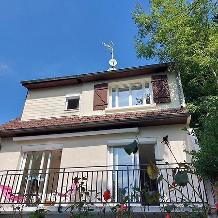 Chalet Fleuve Avec Parking-Barbecue Yerres Bagian luar foto